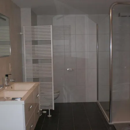 B&B L'Ourthe Houffalize Habitación foto